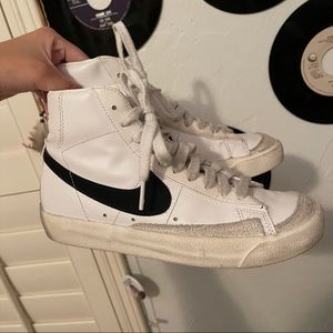 Nike Mid Blazers ‘77